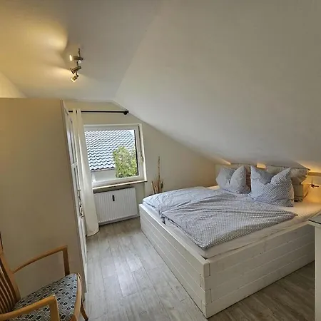 Beatles Lounge Comfortable Holiday בית נופש *